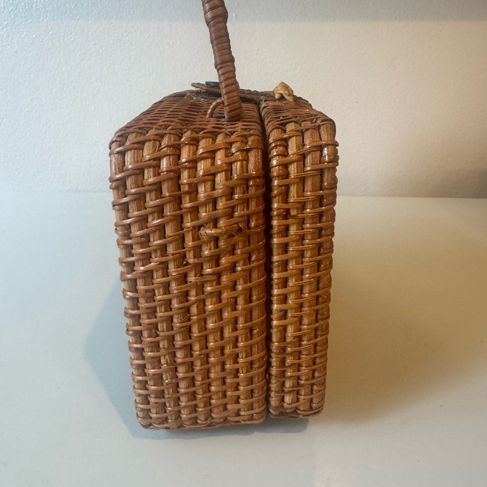 Vintage Style Woven Rattan Box Handbag in Brown w/Detachable Leather Strap - Picture 5 of 9